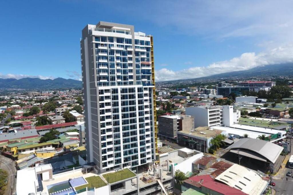 1102 Torre Los Yoses Hermoso Apartamento En Barrio Escalante Sin Parqueo San Jose  Exterior photo